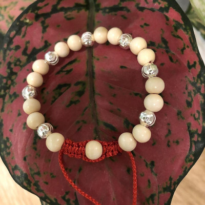 Vòng Dâu Tằm 7 Bi Bạc Cho Bé Trai