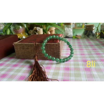 Vòng đeo tay đá phong thủy thạch anh xanh