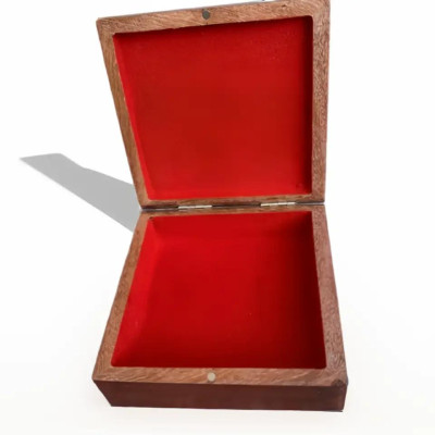 HỘP ĐỰNG TRANG SỨC