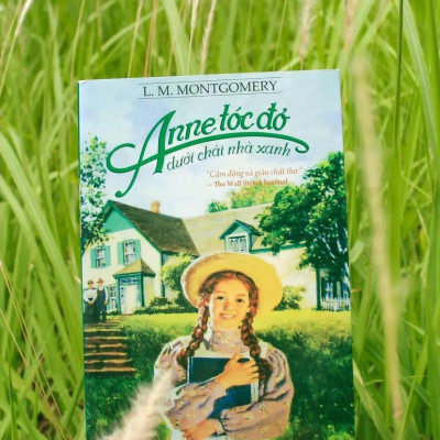Sách - Anne tóc đỏ dưới chái nhà xanh (TB 2024) (Nhã Nam HCM)