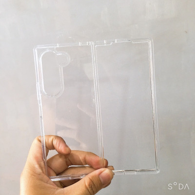 Ốp lưng Likgus Crystal cho Samsung Z Fold 6 5G túi khí chống sốc, chống ố màu ( hàng chính hãng)