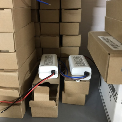 Nguồn LED 12V 1A APV-12-12 Meanwell