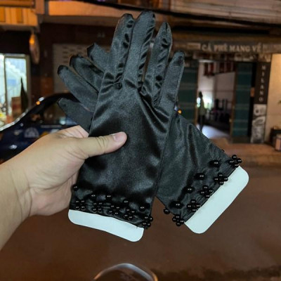 Găng tay nữ đen ngắn phi bóng đính hạt trai đen Giangpkc