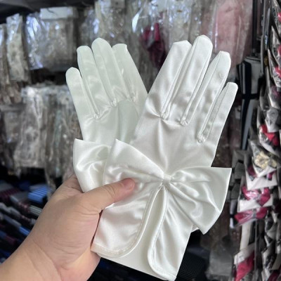 Găng tay cô dâu phi bóng xẻ cổ tay hở đính nơ phi mẫu đẹp Giangpkc SP2214266