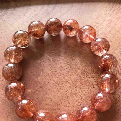 VÒNG THẠCH ANH TÓC ĐỎ CAO CẤP ĐẸP ĐẸP 12LY5 NAM MỆNH HOẢ THỔ