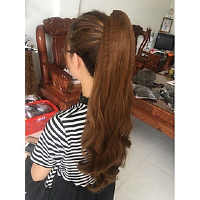 Tóc giả ngoặm xoăn đuôi bấm phồng chân theo yêu cầu