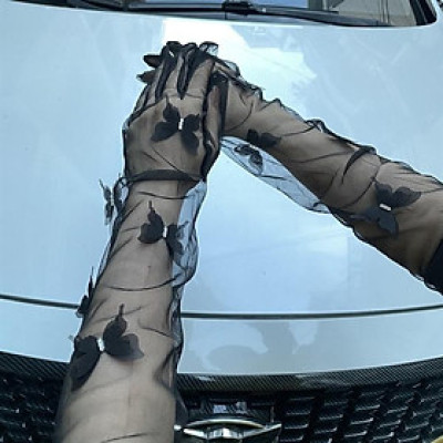 Găng tay voan đính bướm đen mẫu dài