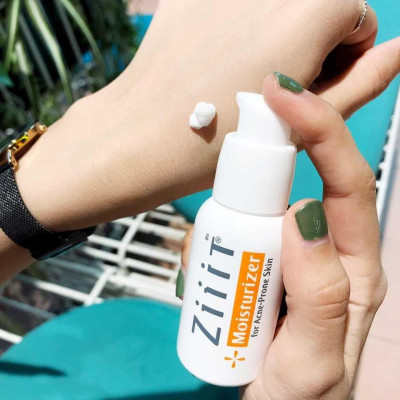 Kem Dưỡng Ẩm ZIIIT Moisturizer 30ml Làm Sạch Sâu, Kiểm Soát Nhờn, Hỗ Trợ Giảm Mụn Cho Da Nhờn, Da Nhạy Cảm