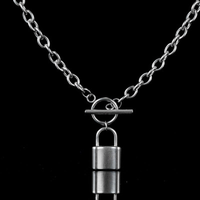 Vòng cổ khoá thép titan độc lạ