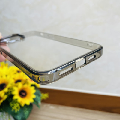 Ốp lưng Likgus dành cho iPhone 14 Pro Max trong viền màu đen - hàng chính hãng