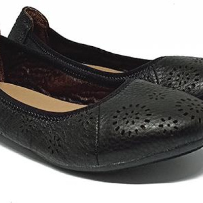 Giày nữ hoa văn Huy Hoàng da bò màu đen HT7948