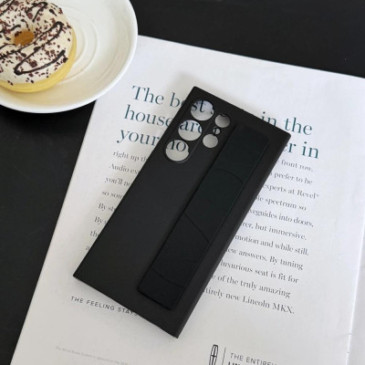 Ốp Lưng Cho Samsung Galaxy S25 Ultra Nhám Likgus Strap Siêu Mỏng Bảo Vệ Camera Kèm Dây Silicone Tiện Lợi - Hàng chính hãng