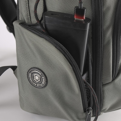 Balo Lugbro Business i17 - Hàng Chính Hãng