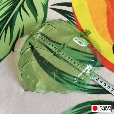 Đĩa nhựa pha lê hình chiếc lá Yamada Monstera - Hàng Nội Địa Nhật Bản