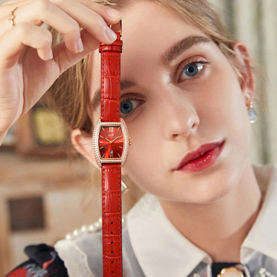 Đồng hồ nữ chính hãng IW Carnival IW537L-3 Kính chống xước ,Chống nước 30m ,Bảo hành 24 tháng,Máy pin Quartz,dây da đen xịn,thiết kế mặt chữ nhật đơn giản dễ đeo