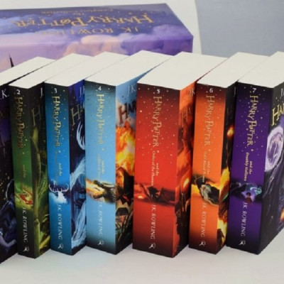 Truyện đọc tiếng Anh - Harry Potter Paper back