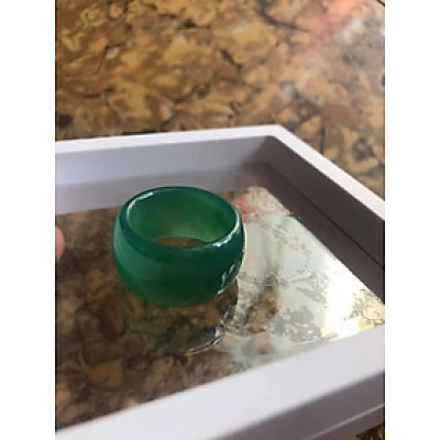 CHIẾC NHẪN MÃ NÃO XANH NGỌC SIZE 19MM CAO 13MM7 NAM MỆNH MỘC MỆNH HỎA