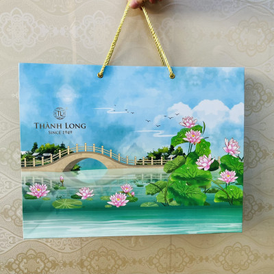 Hộp bánh trung thu cao cấp 4 bánh 2 trứng 220g - Cát Tường - Thành Long 880g - tặng 1 hộp trà - Việt Nam