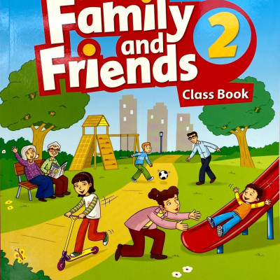 Family and Friends: Level 2: Class Book, Second Edition