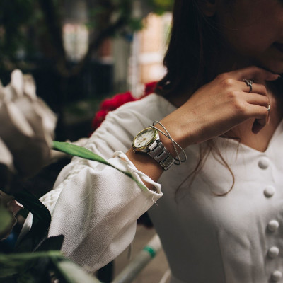 Đồng Hồ Nữ Citizen Dây Thép Không Gỉ FE6024-55B - Mặt Trắng