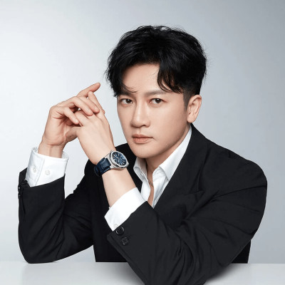 Đồng hồ nam chính hãng IW CARNIVAL IW711G-3 Kính sapphire ,chống xước,Chống nước ,Bảo hành 24 tháng,Máy cơ (Automatic),dây da cao cấp