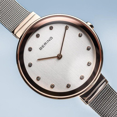 Đồng Hồ Nữ Bering Classic Màu Bạc 12034-064