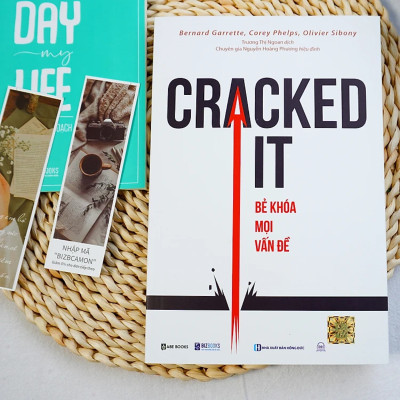 Sách - Cracked It: Bẻ khóa mọi vấn đề - MCBooks