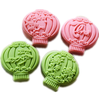 Khuôn trung thu lò xo 4 mặt lồng đèn trung thu loại 150 gram – Mã số 1903