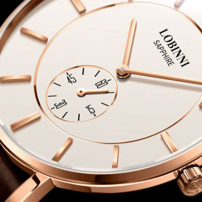 Đồng hồ nam Lobinni L3001-5 chính hãng Thụy Sỹ ,Kính sapphire ,chống xước ,Chống nước 30m,mặt trắng vỏ vàng dây da nâu ( đen) xịn ,Máy điện tử (Quartz) ,Bảo hành 24 Tháng,thiết kế đơn giản ,trẻ trung và sang trọng