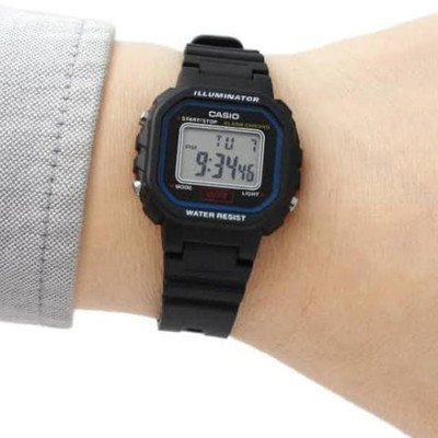 Đồng hồ nữ dây nhựa Casio LA-20WH-1CDF