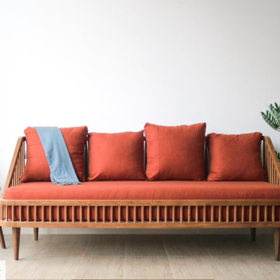 Sofa băng gỗ nệm Juno Sofa Model 2024 Dài 2m x 80 x 81 cm bao gồm 4 gối tựa vuông