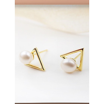 Bông tai hình tam giác đính hạt BT86