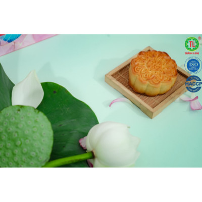 Hộp bánh trung thu 4 bánh 1 trứng 150g - Hồng Phúc - Thành Long 600g - Việt Nam