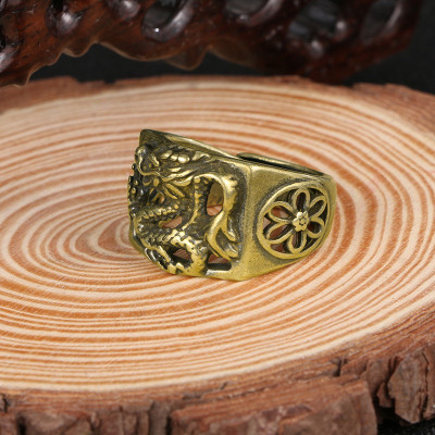 NHẪN RỒNG CÓ HỘP ĐỰNG SANG TRỌNG