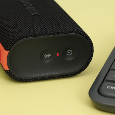 Loa Bluetooth Xiaomi Sound Pocket - GiaPhucStore | Hàng Chính Hãng