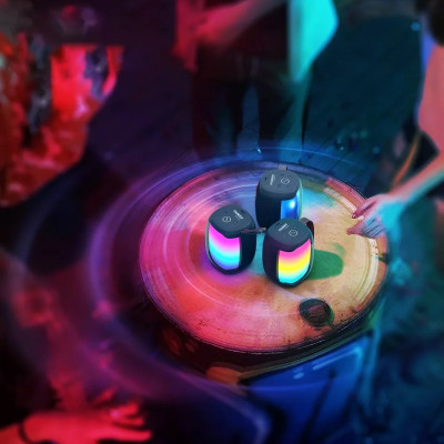 Loa WiWu Thunder P40 Mini Dành Cho Các Thiết Bị Có Bluetooth  Tích Hợp Pin Dung Lượng Cao 1800mAh, IPX6 Không Thấm Nước - Hàng Chính Hãng