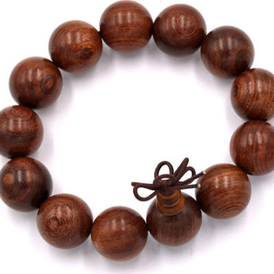 Hạt chuỗi đeo tay gỗ Thủy tùng nâu 18 ly