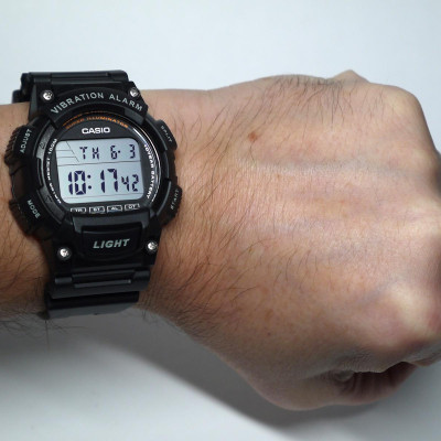 Đồng Hồ Nam Casio W-736H-1AVDF