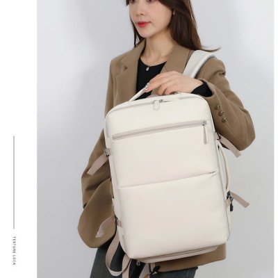 Balo laptop (15.6 inch) phong cách hiện đại - BEE GEE BLLT5621