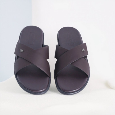 Dép quai ngang Biti