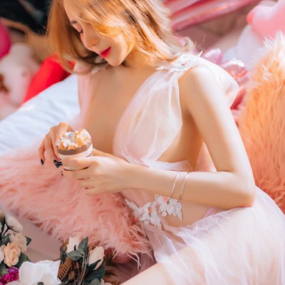 Váy ngủ xuyên thấu nữ hoàng trễ vai sexy Q134 - Đầm ngủ - Váy ngủ