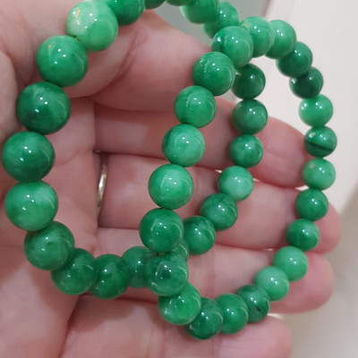 Vòng tay phong thủy Nữ đá cẩm thạch xanh tươi size hạt 8mm vòng màu xanh lá tươi đẹp nữ mệnh mộc hỏa thủy ạ
