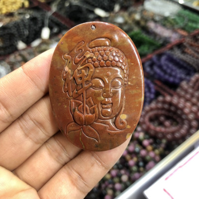 Mặt dây chuyền phật A Di Đà phong thủy đá ngọc băng tảo