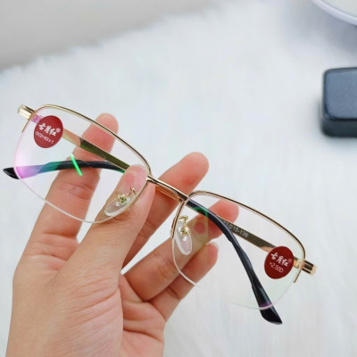 Kính lão hai tròng tròng trên 0 độ tròng dưới có độ đọc sách tặng hộp đựng cao cấp