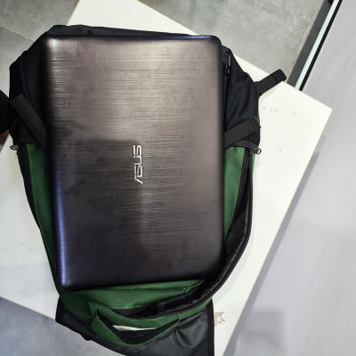 ( XEM VIDEO ) Balo nam nữ thời trang Hàn quốc để được laptop 14in du lịch chống thấm nước 111 BEE GEE ( NẮP CÓ 2 NỊT )