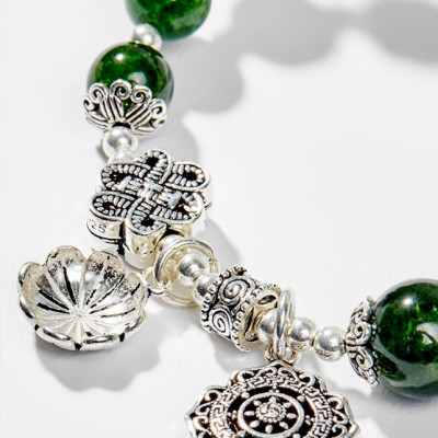 Vòng Tay Phong Thủy Nữ Đá Diopside Phối Charm Hoa Vintage (7mm) Mệnh Mộc, Hỏa Ngọc Quý Gemstones
