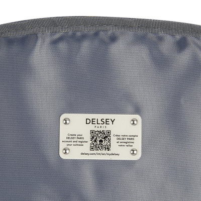 Balo laptop 15.6" Navigator :Ngăn bảo vệ laptop 15.6" và tablet 9.7" Tích hợp cổng sạc USB và một ngăn đặc biệt để chứa pin sạc