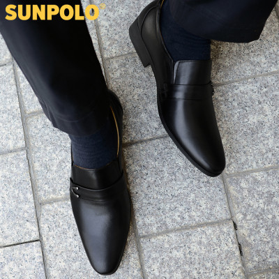 Giày tây nam da bò đế cao su SUNPOLO SKT116 phiên bản đen