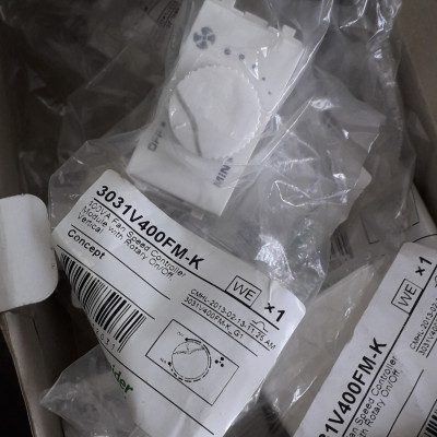 Chiếc áp 3031V400FM Điều khiển tốc độ quạt ON-OFF - Hàng chính hãng