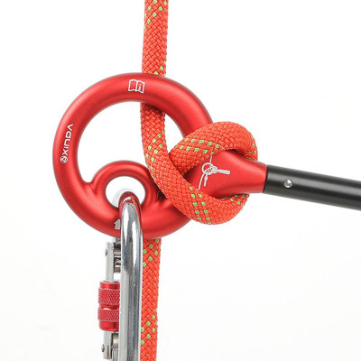 Thiết bị leo lên/xuống núi , thang an toàn